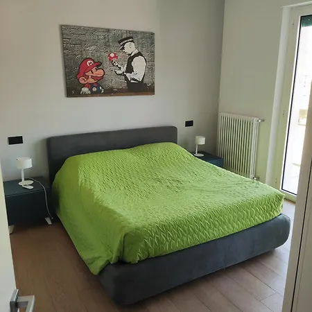 Light House أسكولي بيتشينو